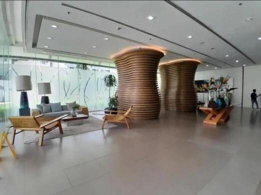 Apartment Solinea Tower1 In Front Of Ayala